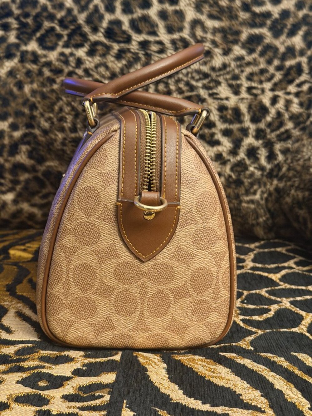 Coach 3 pc bundle Brown Signature Rowan, make up case, & wallet EXCELLENT - Picture 4 of 15